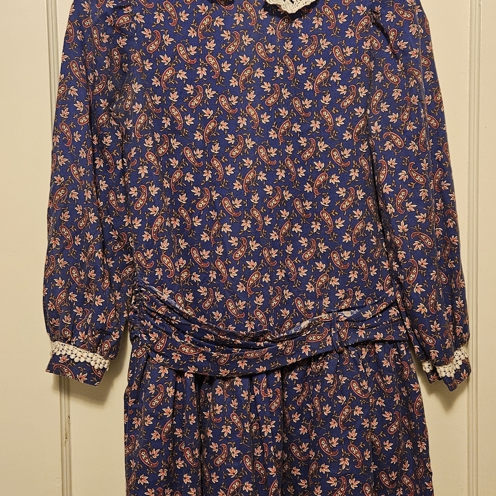 Gunne Sax Blue Floral Dress with Lace Detail